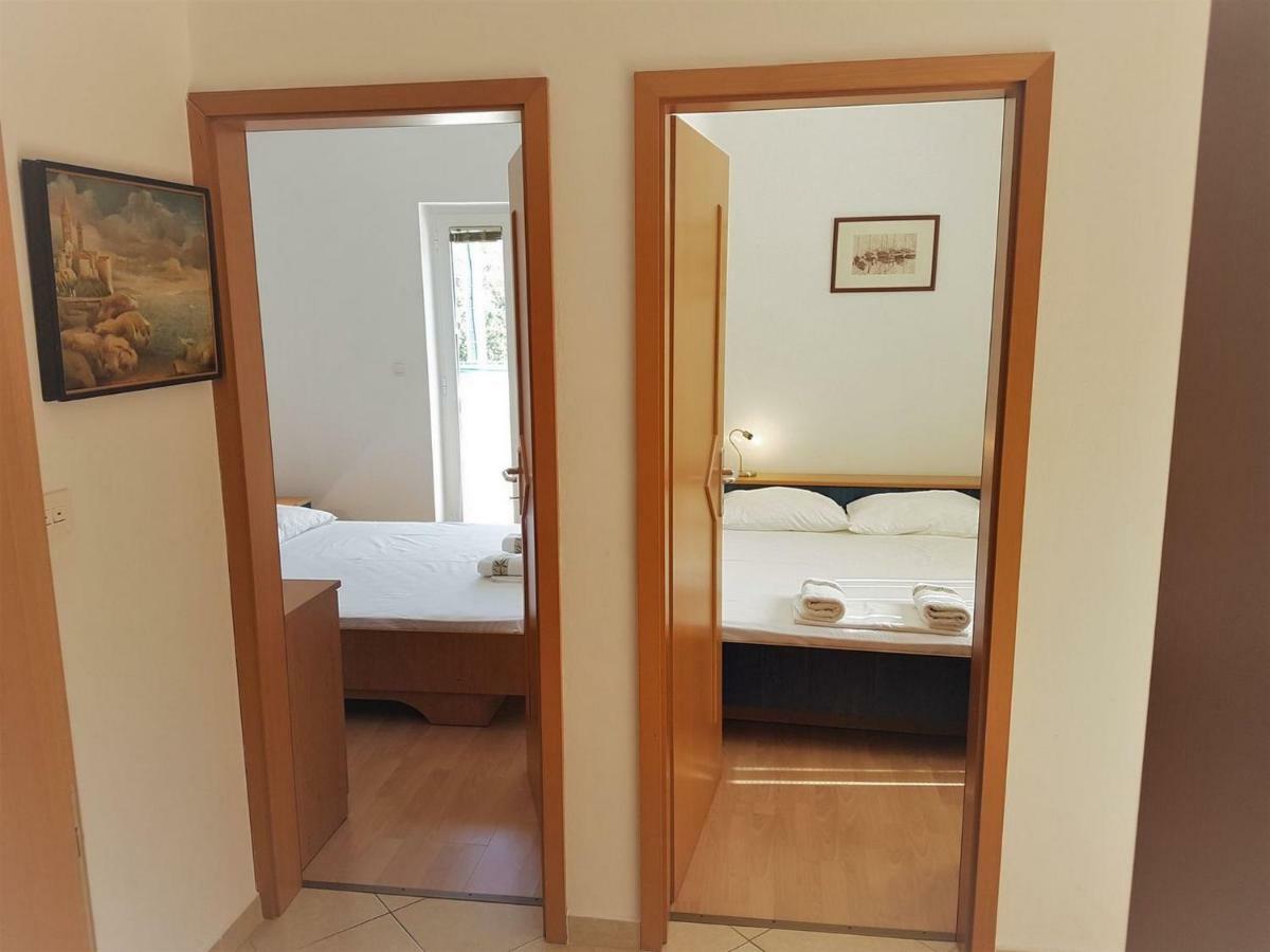 Apartments Vrtlici Stara Novalja Luaran gambar