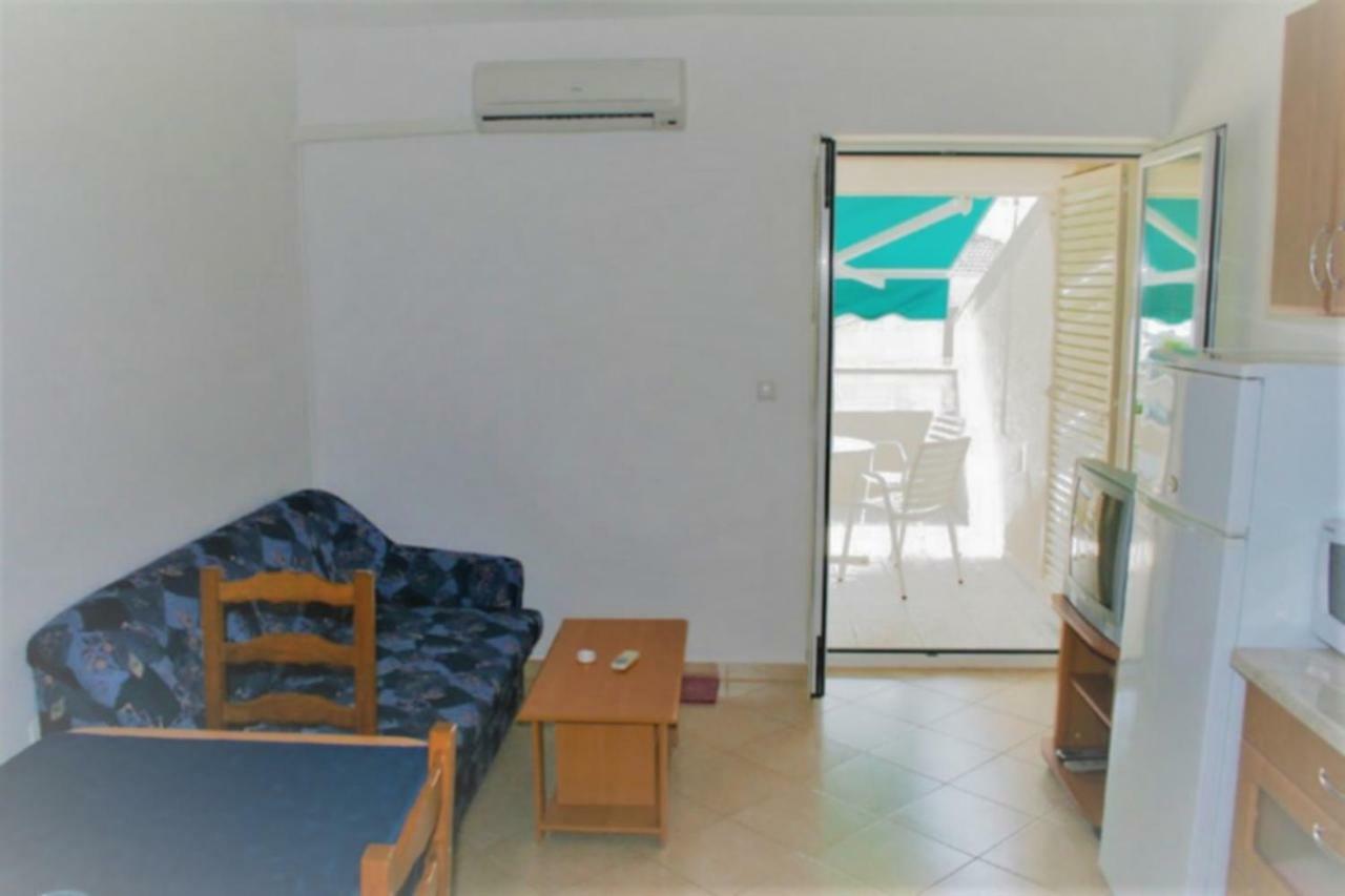 Apartments Vrtlici Stara Novalja Luaran gambar