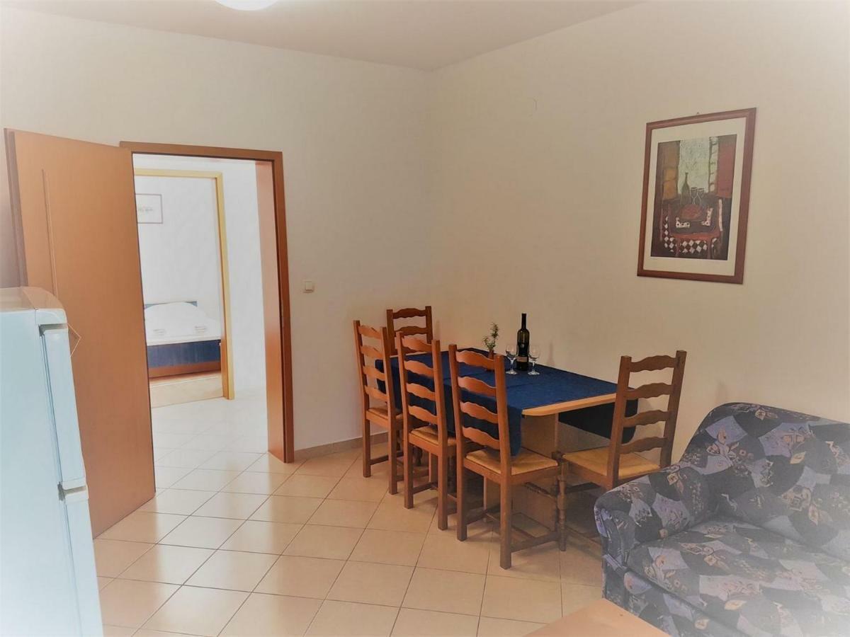 Apartments Vrtlici Stara Novalja Luaran gambar