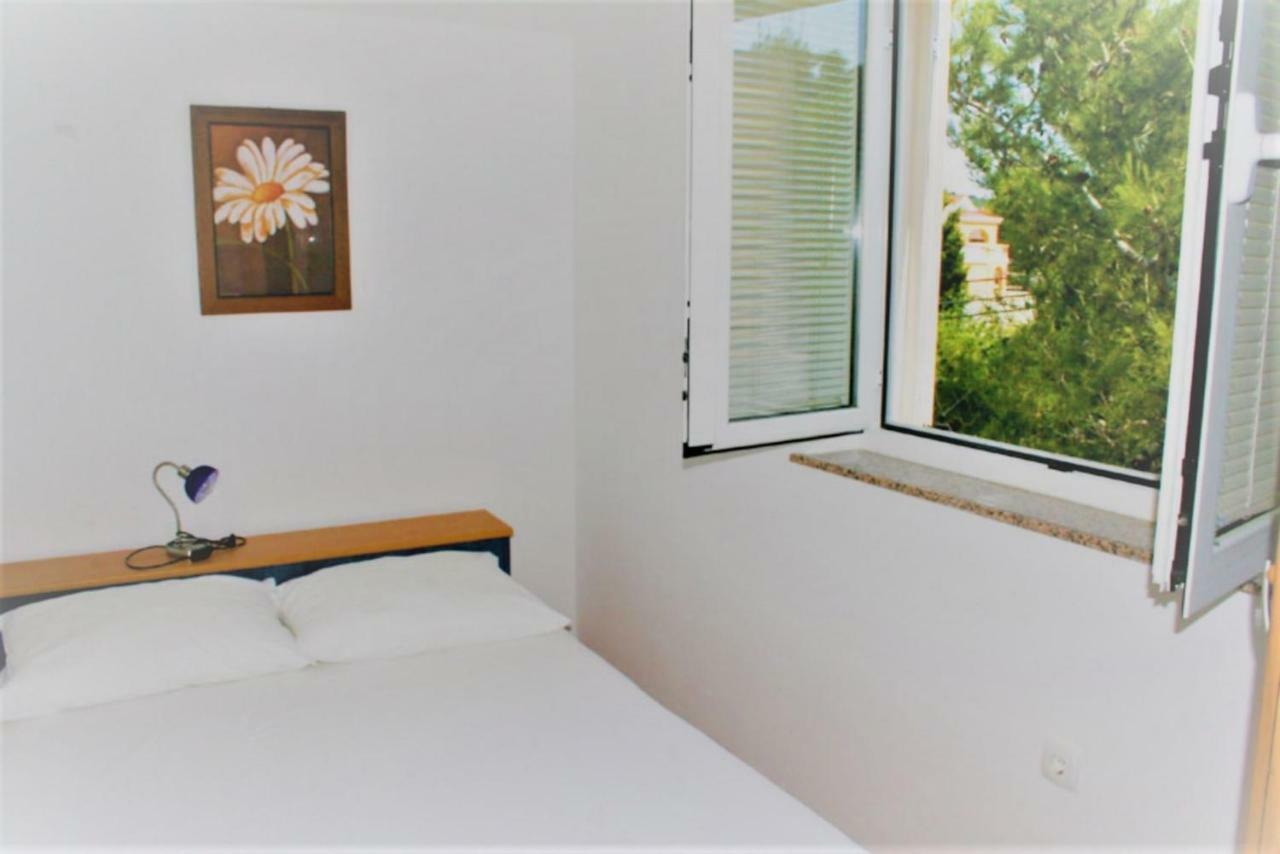 Apartments Vrtlici Stara Novalja Luaran gambar