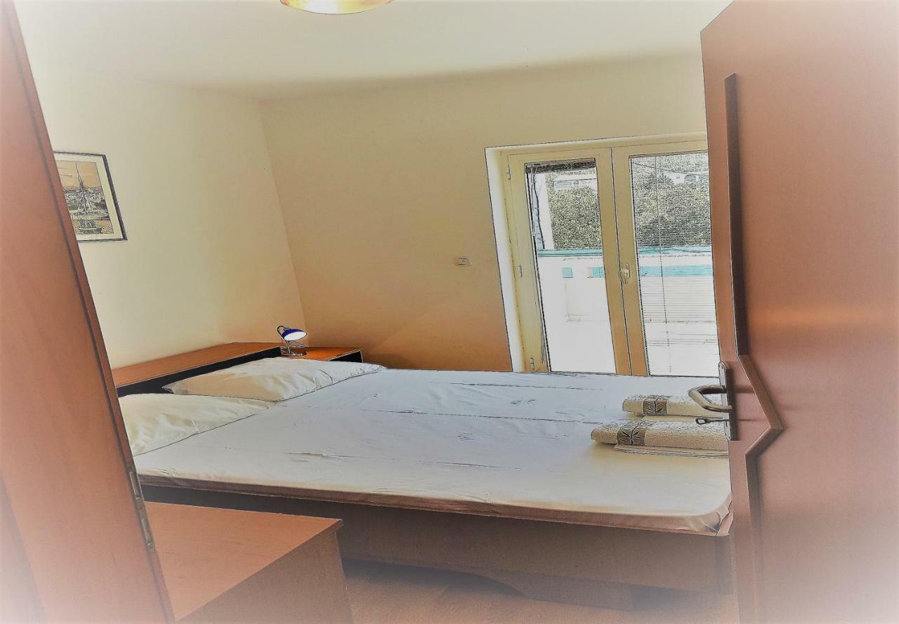Apartments Vrtlici Stara Novalja Luaran gambar