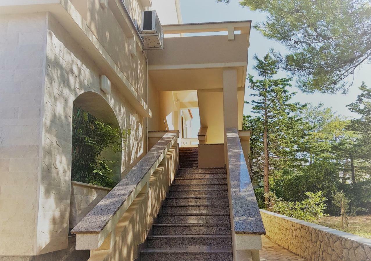 Apartments Vrtlici Stara Novalja Luaran gambar